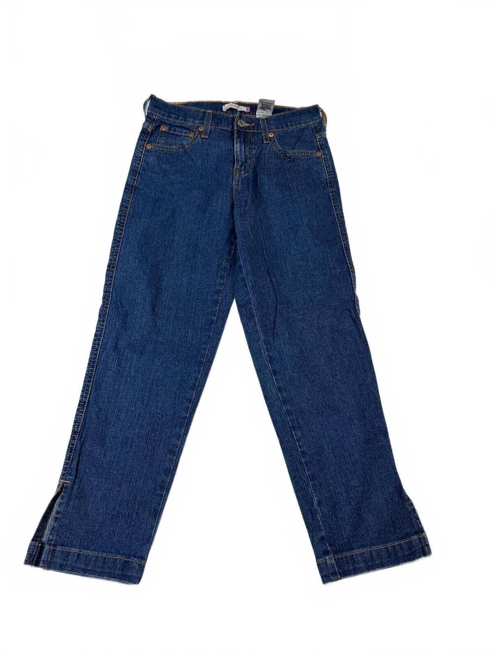 2006 Women's Levi's Denim Blue Classic Capris Size 4